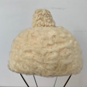 Vintage Original LILLY DACHE Paris New York Beanie Hat Cream Faux Fur